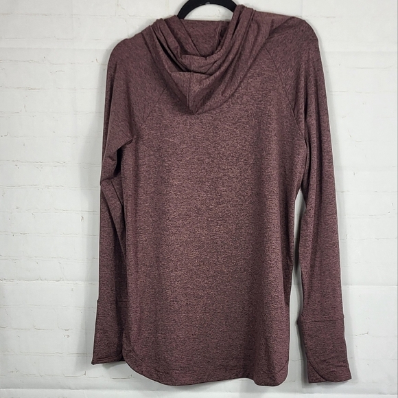 Athleta Hiking Outdoors UPF 50+ Uptempo Hoodie Sweatshirt Antique Burgundy M - Picture 4 of 12